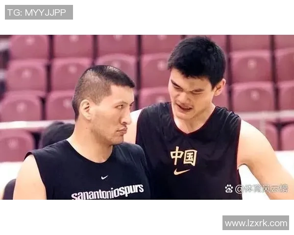 姚明在NBA赛场上完胜加内特展现中国篮球的崛起与辉煌