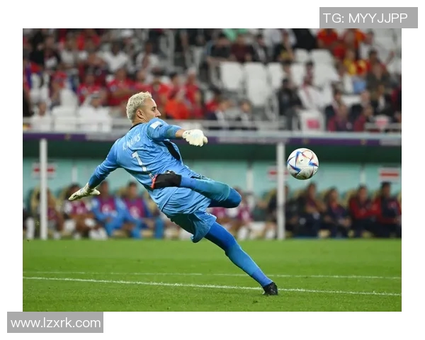 西班牙足球明星风采展现精彩瞬间的照片集锦